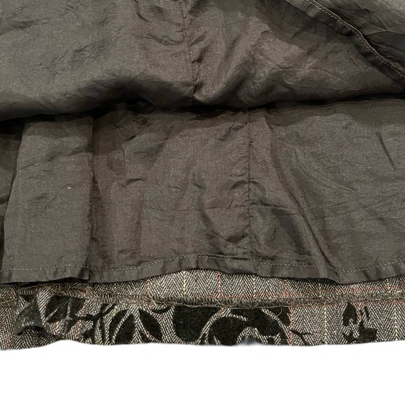 🤎 Coldwater Creek Skirt | Size PS | Brown | Velvety Floral Detail | Flawed Hem - Picture 5 of 9